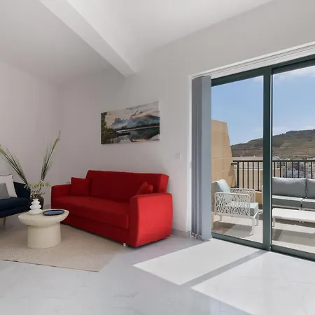 Apartment Jacuzzi Penthouse With Large Terrace & Views *