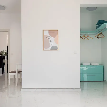 Apartment Jacuzzi Penthouse With Large Terrace & Views