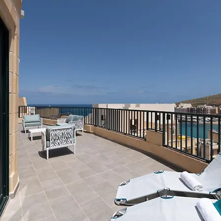 Jacuzzi Penthouse With Large Terrace & Views Apartment *
